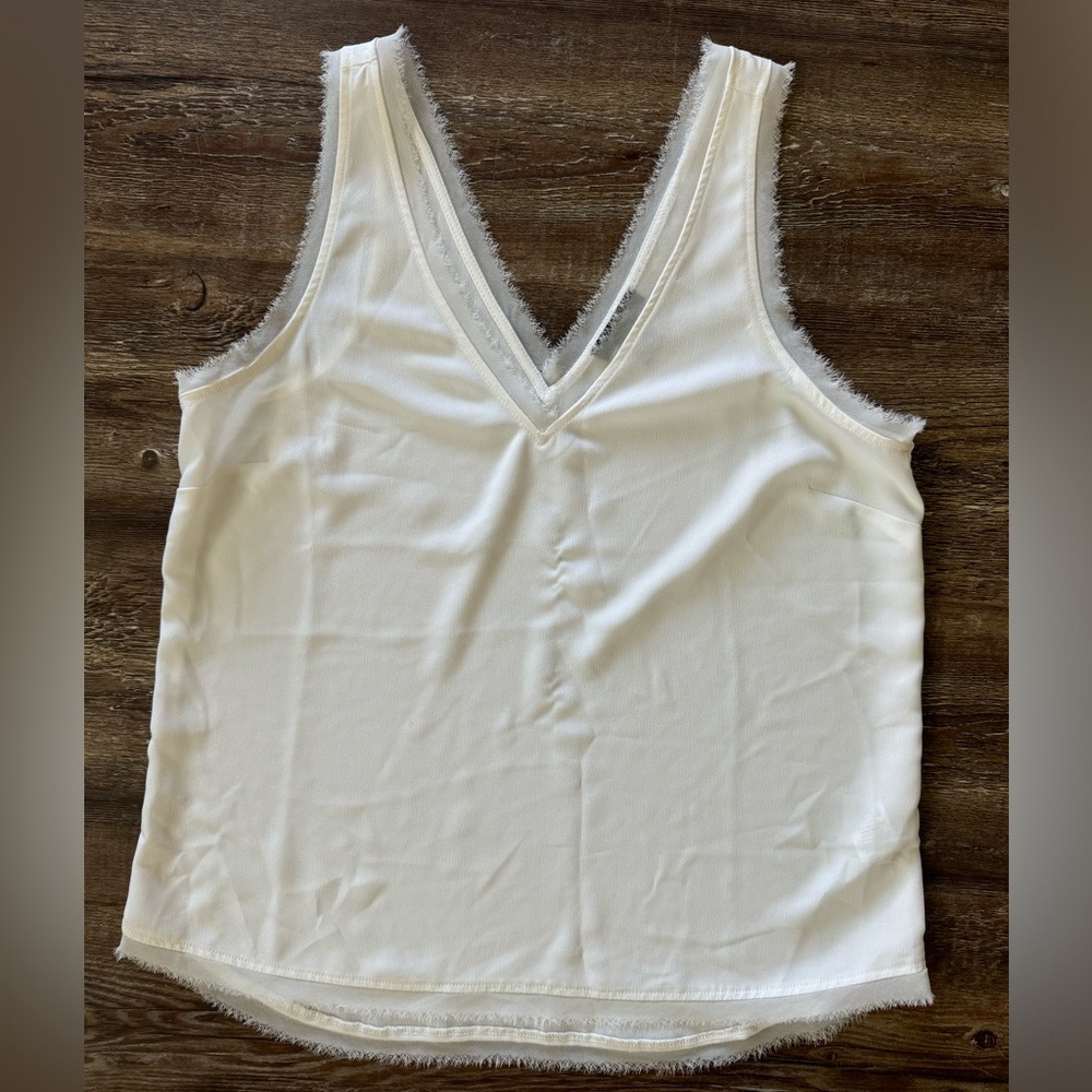 Halogen small white tank